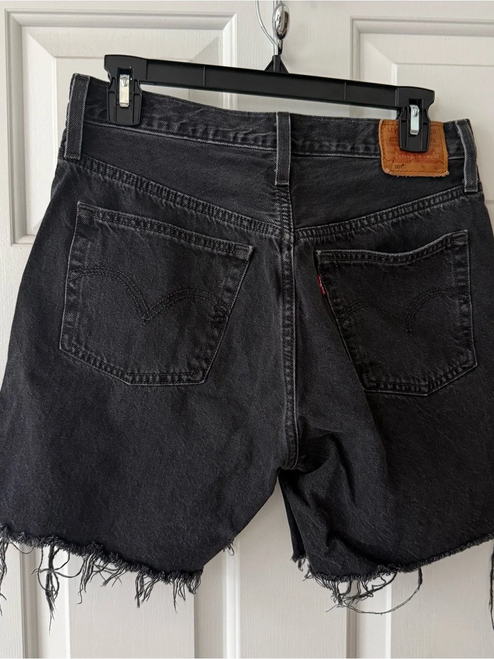 Levi’s 501 Mid-Thigh Denim Short in Black 28